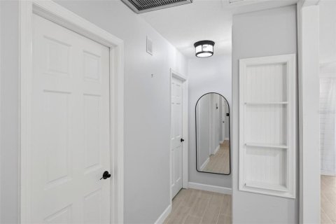 Villa ou maison à vendre à Englewood, Floride: 2 chambres, 140.93 m2 № 2406762 - photo 20