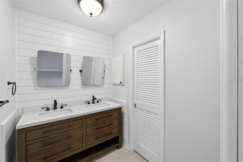 Villa ou maison à vendre à Englewood, Floride: 2 chambres, 140.93 m2 № 2406762 - photo 25