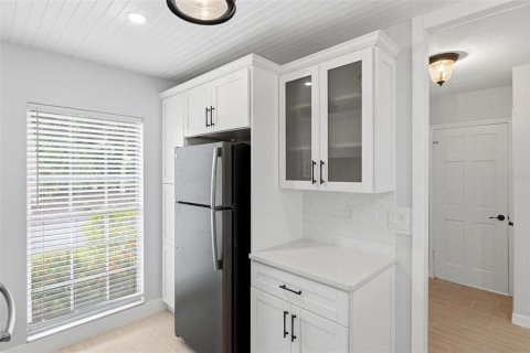 Villa ou maison à vendre à Englewood, Floride: 2 chambres, 140.93 m2 № 2406762 - photo 17