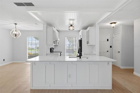 Villa ou maison à vendre à Englewood, Floride: 2 chambres, 140.93 m2 № 2406762 - photo 15