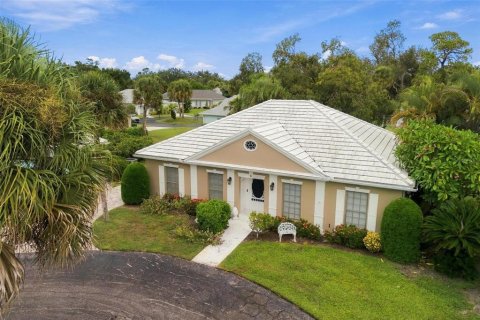 Villa ou maison à vendre à Englewood, Floride: 2 chambres, 140.93 m2 № 2406762 - photo 3