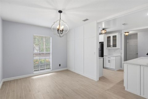 Villa ou maison à vendre à Englewood, Floride: 2 chambres, 140.93 m2 № 2406762 - photo 13