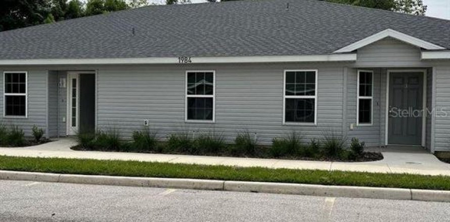 Villa ou maison à Ocala, Floride 2 chambres, 96.71 m2 № 2400894