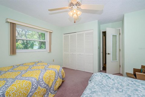 House in Port Richey, Florida 3 bedrooms, 178.74 sq.m. № 1644236 - photo 22