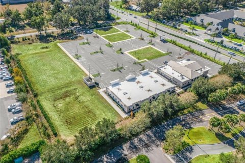 Immobilier commercial à louer à Wildwood, Floride: 242.85 m2 № 1555884 - photo 10