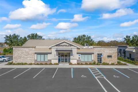 Immobilier commercial à louer à Wildwood, Floride: 242.85 m2 № 1555884 - photo 20