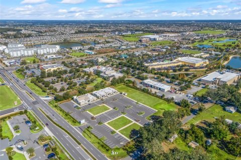 Immobilier commercial à louer à Wildwood, Floride: 242.85 m2 № 1555884 - photo 15