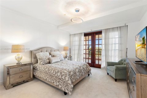 Condominio en alquiler en Miami Beach, Florida, 3 dormitorios, 265.79 m2 № 2012336 - foto 8
