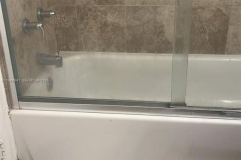 Снять в аренду кондоминиум в Авентура, Флорида 1 спальня, 81.1м2, № 1842376 - фото 28