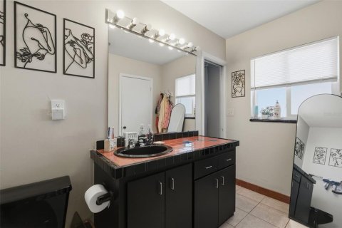 Villa ou maison à vendre à Clearwater, Floride: 3 chambres, 178.93 m2 № 2416607 - photo 23