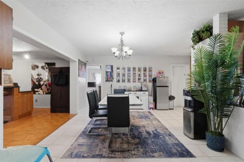 Villa ou maison à vendre à Clearwater, Floride: 3 chambres, 178.93 m2 № 2416607 - photo 13