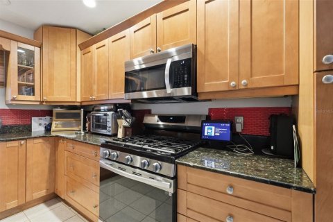 Villa ou maison à vendre à Clearwater, Floride: 3 chambres, 178.93 m2 № 2416607 - photo 11