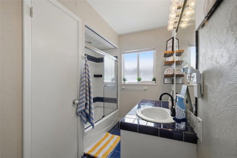 Villa ou maison à vendre à Clearwater, Floride: 3 chambres, 178.93 m2 № 2416607 - photo 26