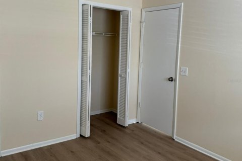 House in Englewood, Florida 2 bedrooms, 95.32 sq.m. № 1881218 - photo 14