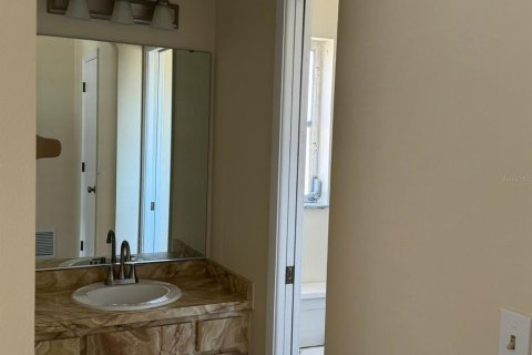 House in Englewood, Florida 2 bedrooms, 95.32 sq.m. № 1881218 - photo 11