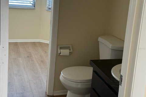 House in Englewood, Florida 2 bedrooms, 95.32 sq.m. № 1881218 - photo 18