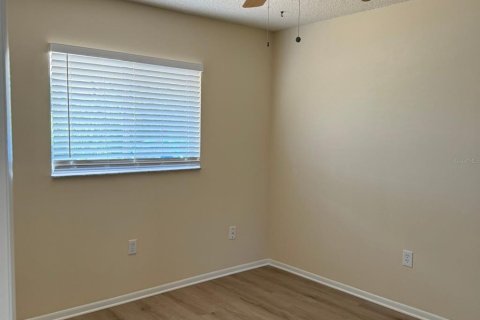 House in Englewood, Florida 2 bedrooms, 95.32 sq.m. № 1881218 - photo 13