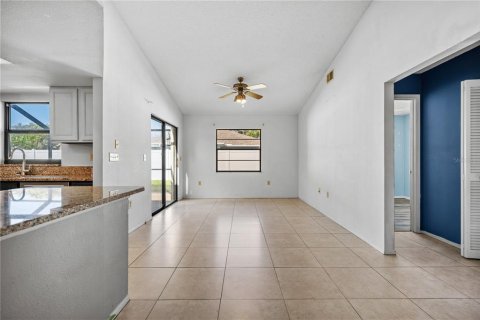 Casa en venta en Palmetto, Florida, 3 dormitorios, 148.64 m2 № 2348042 - foto 10