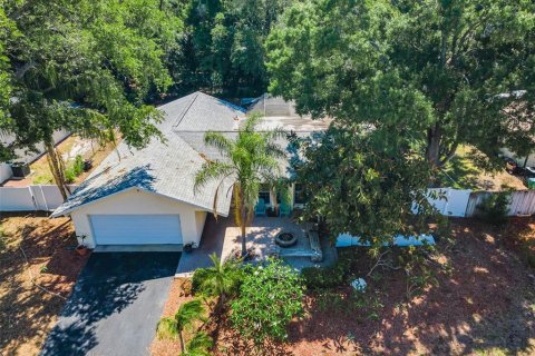 House in Palm Harbor, Florida 3 bedrooms, 183.57 sq.m. № 2102189 - photo 2