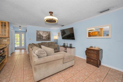 House in Palm Harbor, Florida 3 bedrooms, 183.57 sq.m. № 2102189 - photo 22