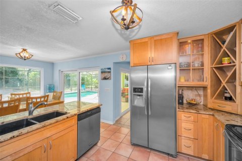House in Palm Harbor, Florida 3 bedrooms, 183.57 sq.m. № 2102189 - photo 15