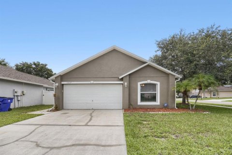 Casa en Land O' Lakes, Florida 3 dormitorios, 120.03 m2 № 2222247