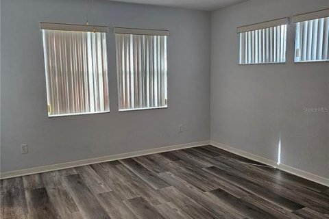 House in Gainesville, Florida 2 bedrooms, 112.97 sq.m. № 1912319 - photo 12