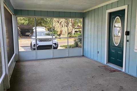 House in Gainesville, Florida 2 bedrooms, 112.97 sq.m. № 1912319 - photo 25