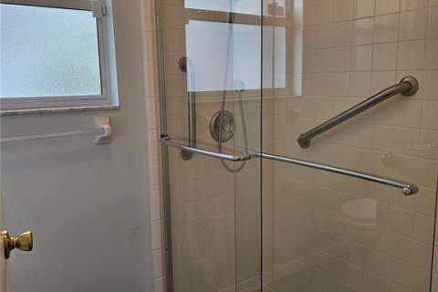 House in Gainesville, Florida 2 bedrooms, 112.97 sq.m. № 1912319 - photo 18