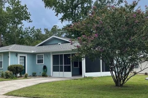 House in Gainesville, Florida 2 bedrooms, 112.97 sq.m. № 1912319 - photo 1