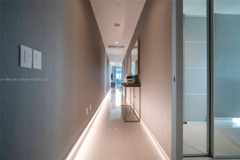 Снять в аренду кондоминиум в Санни-Айлс-Бич, Флорида 2 спальни, 105.72м2, № 1957712 - фото 6