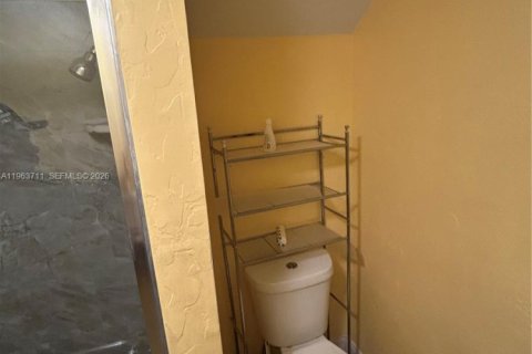 Copropriété à vendre à Lauderhill, Floride: 3 chambres, 167.22 m2 № 2025462 - photo 14