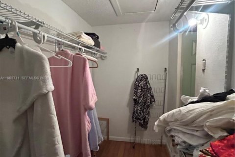 Copropriété à vendre à Lauderhill, Floride: 3 chambres, 167.22 m2 № 2025462 - photo 22