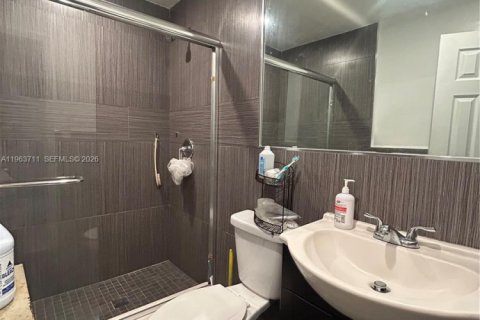 Copropriété à vendre à Lauderhill, Floride: 3 chambres, 167.22 m2 № 2025462 - photo 24