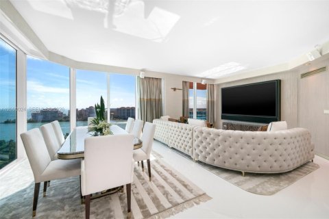 Condominio en venta en Miami Beach, Florida, 3 dormitorios, 217.39 m2 № 2066862 - foto 5