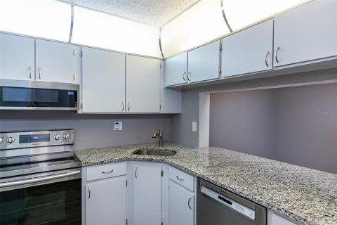 Купить кондоминиум в Тарпон-Спрингс, Флорида 3 комнаты, 90.95м2, № 2148607 - фото 14