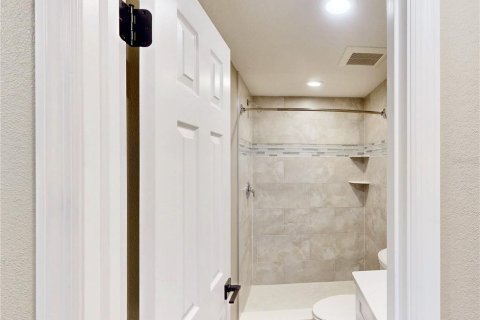 Condo in Winter Garden, Florida, 1 bedroom  № 1832765 - photo 13
