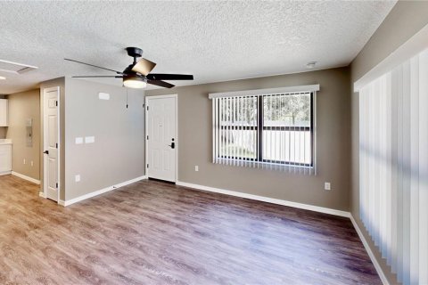 Condo in Winter Garden, Florida, 1 bedroom  № 1832765 - photo 16