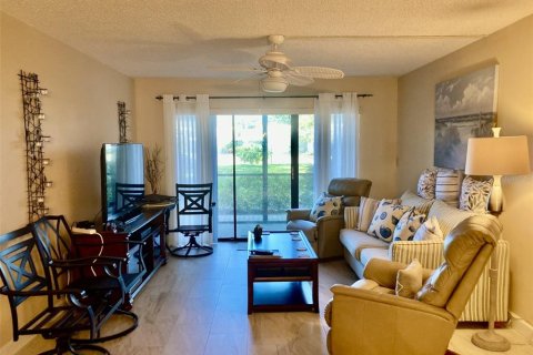 Condominio en alquiler en Bradenton, Florida, 2 dormitorios, 109.44 m2 № 1625820 - foto 6