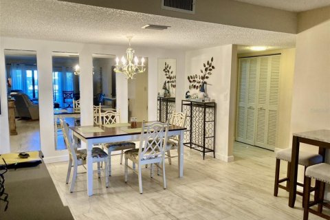Condominio en alquiler en Bradenton, Florida, 2 dormitorios, 109.44 m2 № 1625820 - foto 9