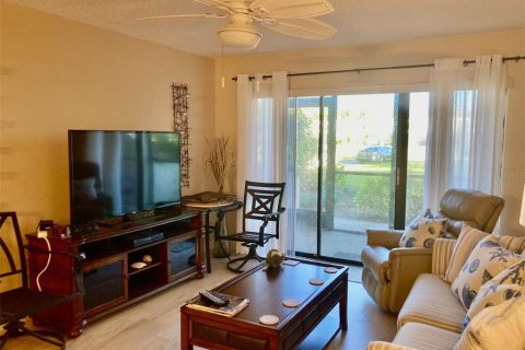 Condominio en alquiler en Bradenton, Florida, 2 dormitorios, 109.44 m2 № 1625820 - foto 8