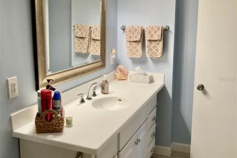 Condominio en alquiler en Bradenton, Florida, 2 dormitorios, 109.44 m2 № 1625820 - foto 15