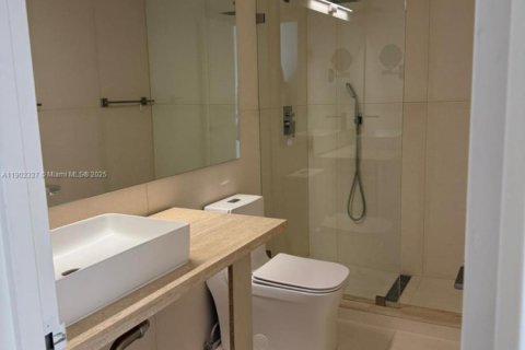 Copropriété à vendre à Miami, Floride: 3 chambres, 133.13 m2 № 1953765 - photo 6