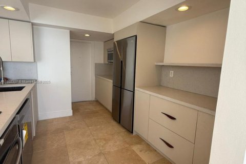 Copropriété à vendre à Miami, Floride: 3 chambres, 133.13 m2 № 1953765 - photo 19