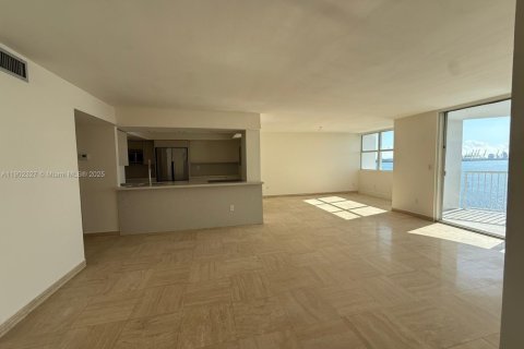 Copropriété à vendre à Miami, Floride: 3 chambres, 133.13 m2 № 1953765 - photo 20