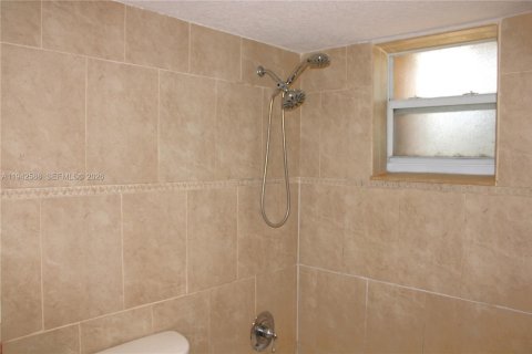 Copropriété à louer à Hialeah, Floride: 1 chambre, 54.16 m2 № 2000000 - photo 28