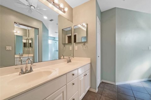 Touwnhouse à vendre à Bradenton, Floride: 2 chambres, 121.89 m2 № 1558696 - photo 14