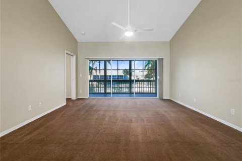 Touwnhouse à vendre à Bradenton, Floride: 2 chambres, 121.89 m2 № 1558696 - photo 3