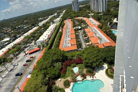 Condo in Miami, Florida, 2 bedrooms № 2075327 - photo 20