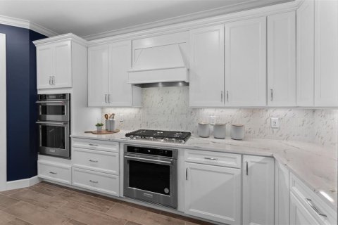 Villa ou maison à vendre à North Port, Floride: 3 chambres, 251.11 m2 № 2413463 - photo 8
